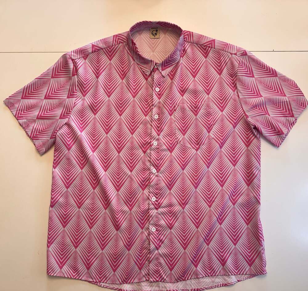 Hardaddy Men's Pink Abstract Chevron Zigzag Print Short Sleeve Button Down Shirt